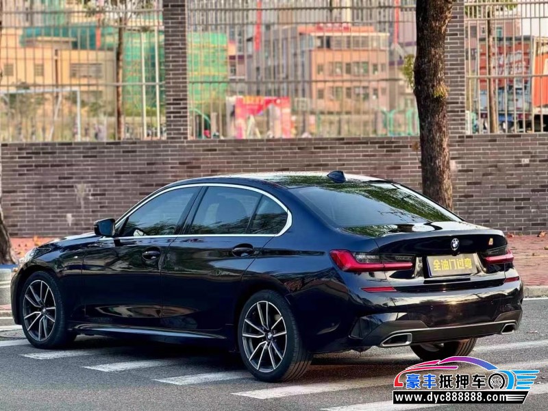 20年宝马3系轿车抵押车出售