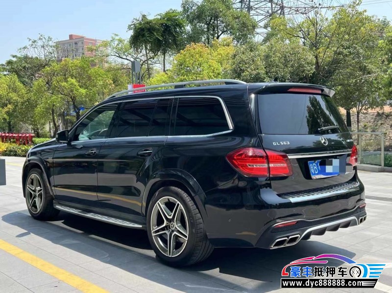 14年奔驰GL轿车抵押车出售