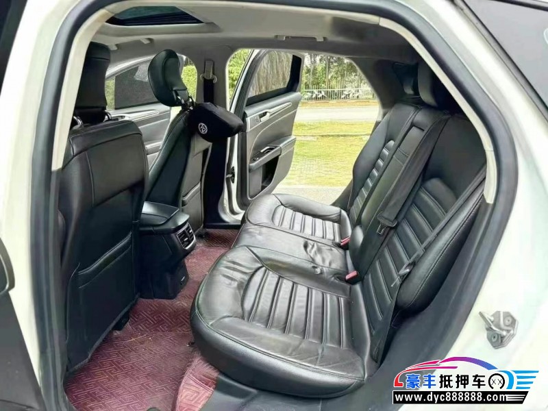 15年福特蒙迪欧轿车抵押车出售