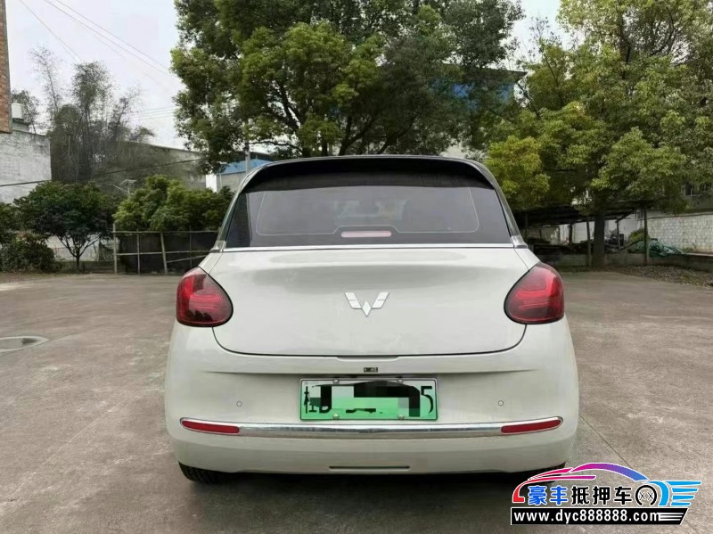 23年五菱缤果轿车抵押车出售