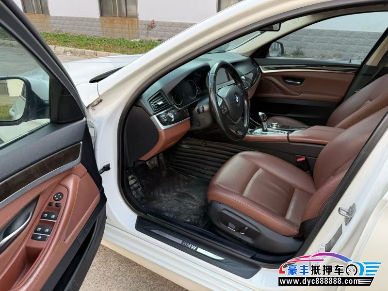 17年宝马5系轿车抵押车出售