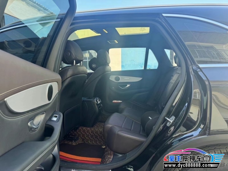 20年奔驰GLCSUV抵押车出售