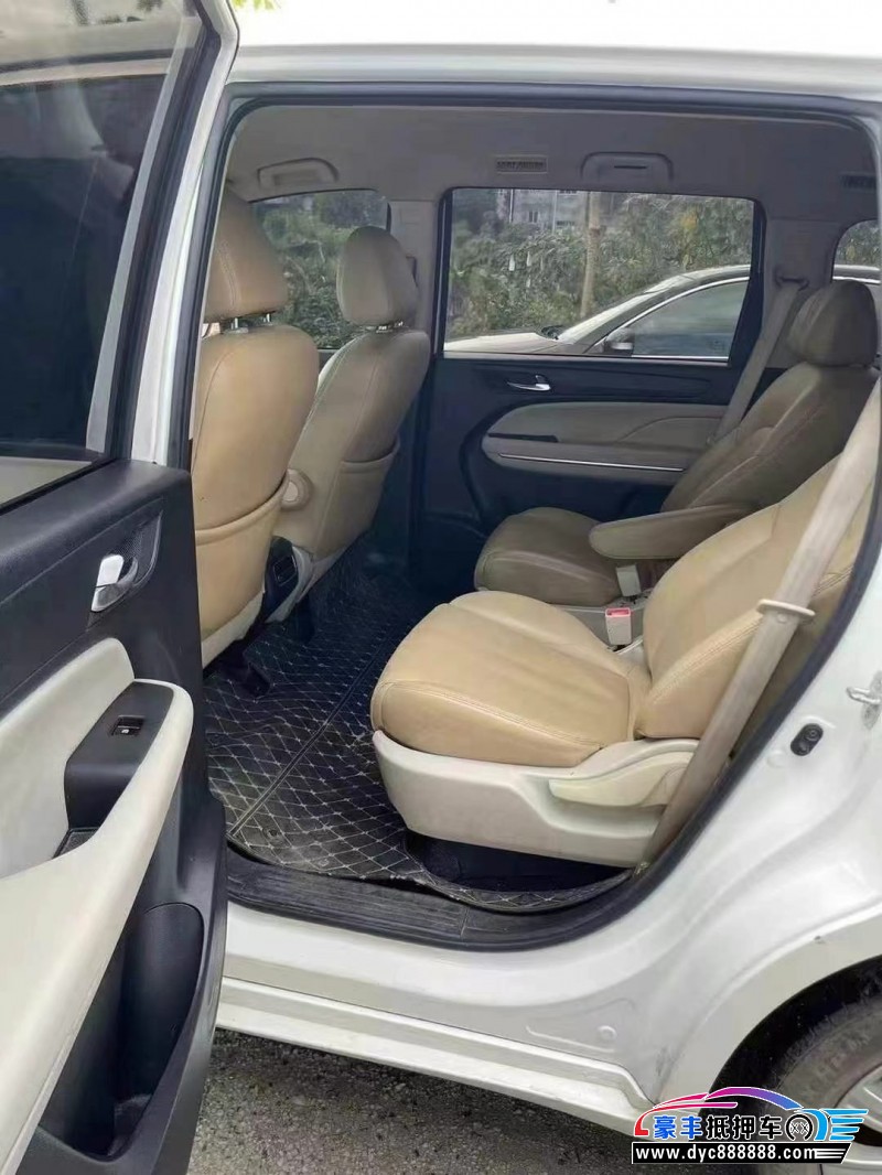 20年传祺GM6轿车抵押车出售