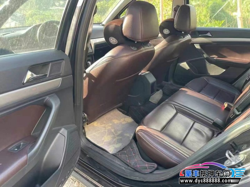 18年大众朗逸轿车抵押车出售