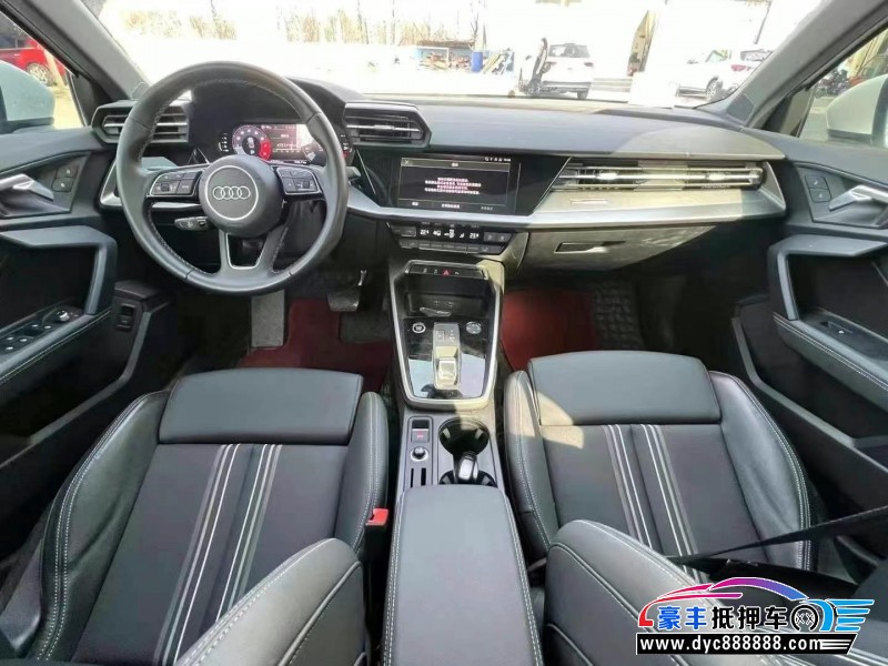 24年奥迪A3轿车抵押车出售