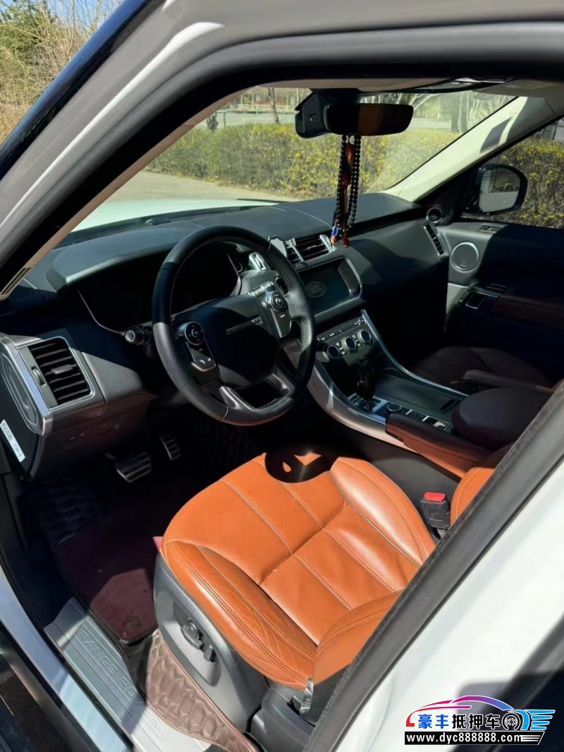 17年路虎揽胜运动轿车抵押车出售