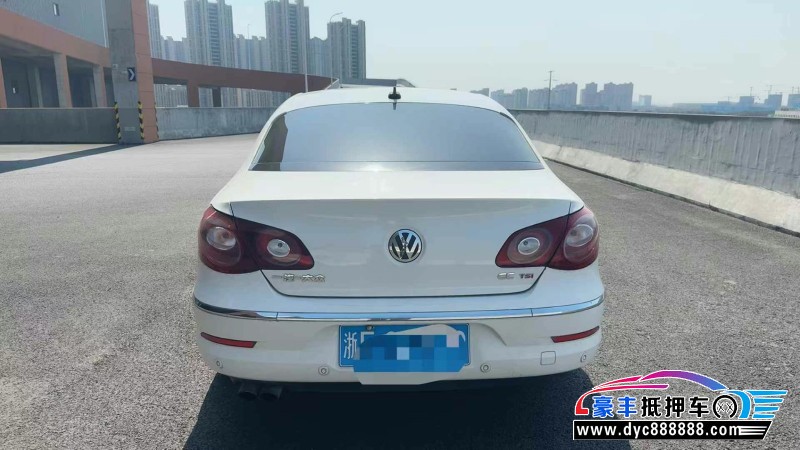 13年大众CC轿车抵押车出售