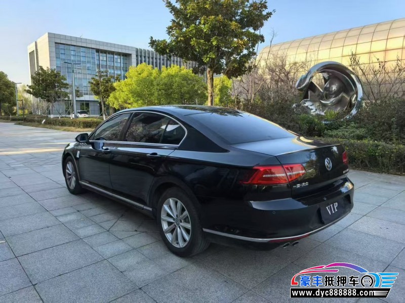 18年大众迈腾轿车抵押车出售