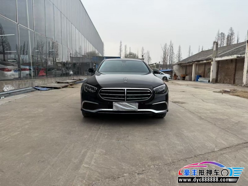 22年奔驰E轿车抵押车出售