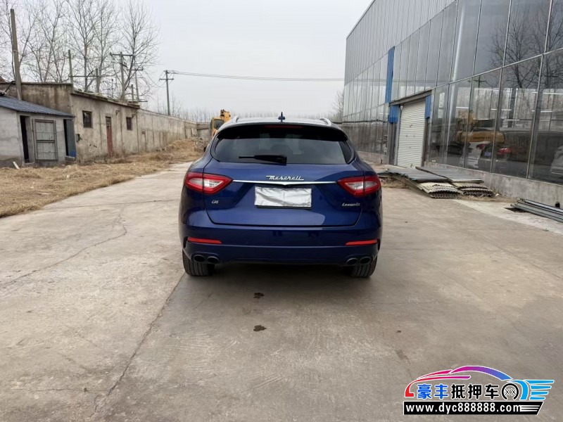 18年玛莎拉蒂莱万特轿车抵押车出售