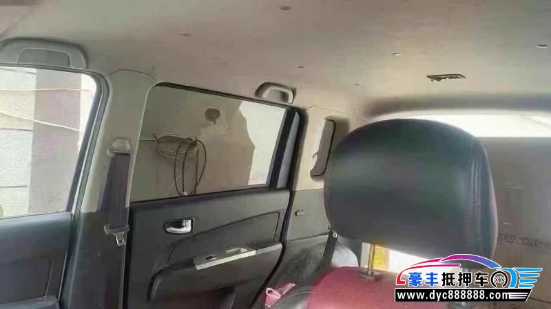 19年长安欧尚欧力威轿车抵押车出售