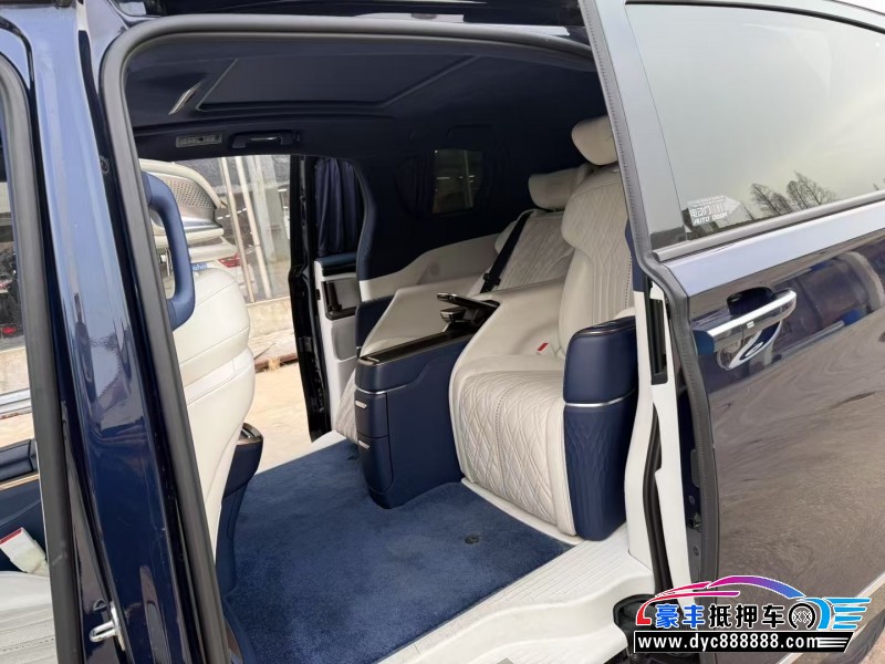 20年别克GL8轿车抵押车出售