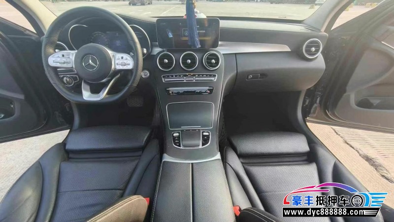 20年奔驰C轿车抵押车出售