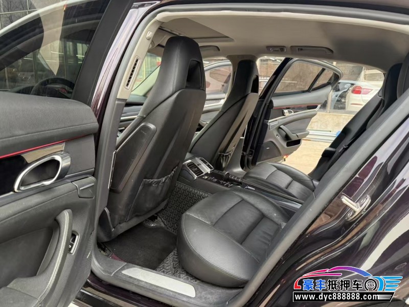 12年保时捷帕纳梅拉轿车抵押车出售