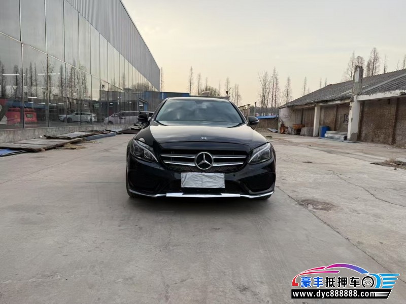 18年奔驰C轿车抵押车出售
