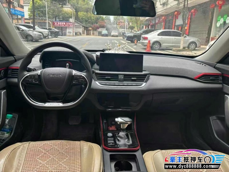 22年东风风神奕炫轿车抵押车出售