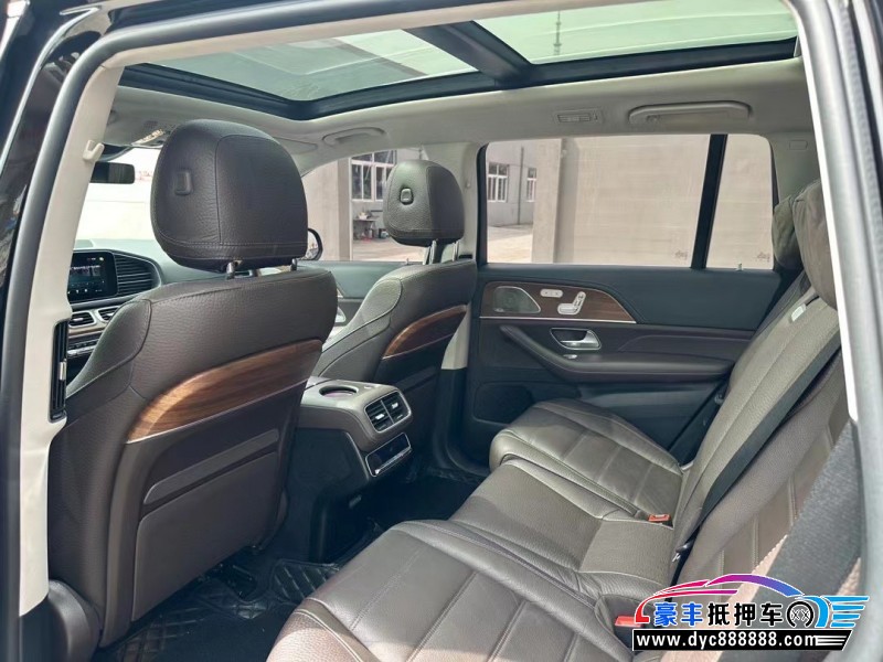 23年奔驰GLS轿车抵押车出售