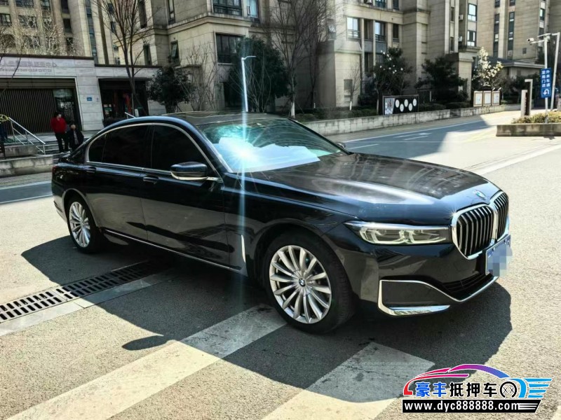 21年宝马7系轿车抵押车出售