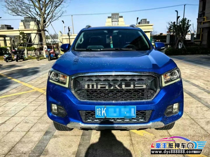 23年上汽大通T70轿车抵押车出售