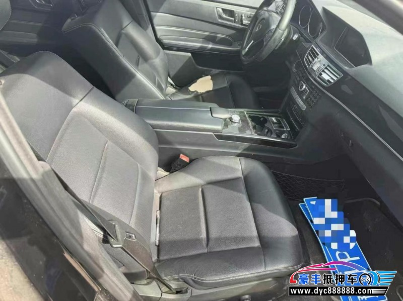 14年奔驰E轿车抵押车出售