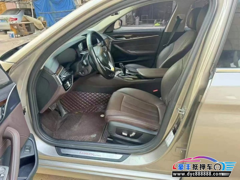 19年宝马5系轿车抵押车出售