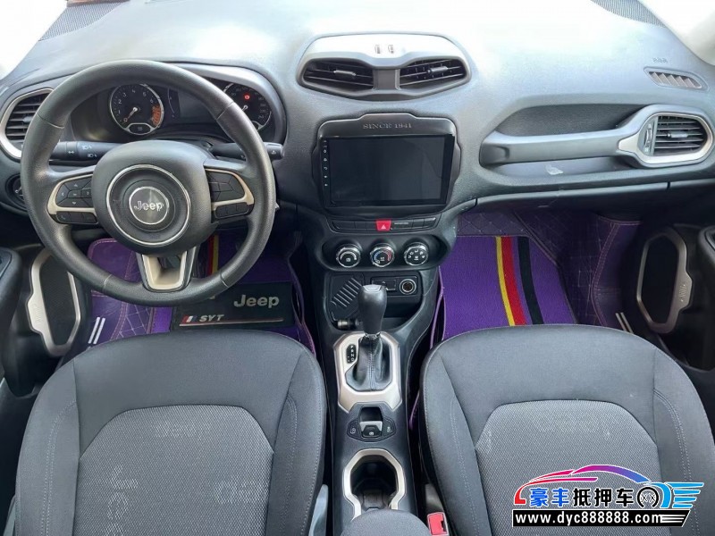 18年Jeep自由侠轿车抵押车出售