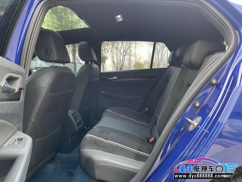 21年大众高尔夫轿车抵押车出售