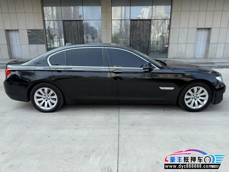 14年宝马7系轿车抵押车出售