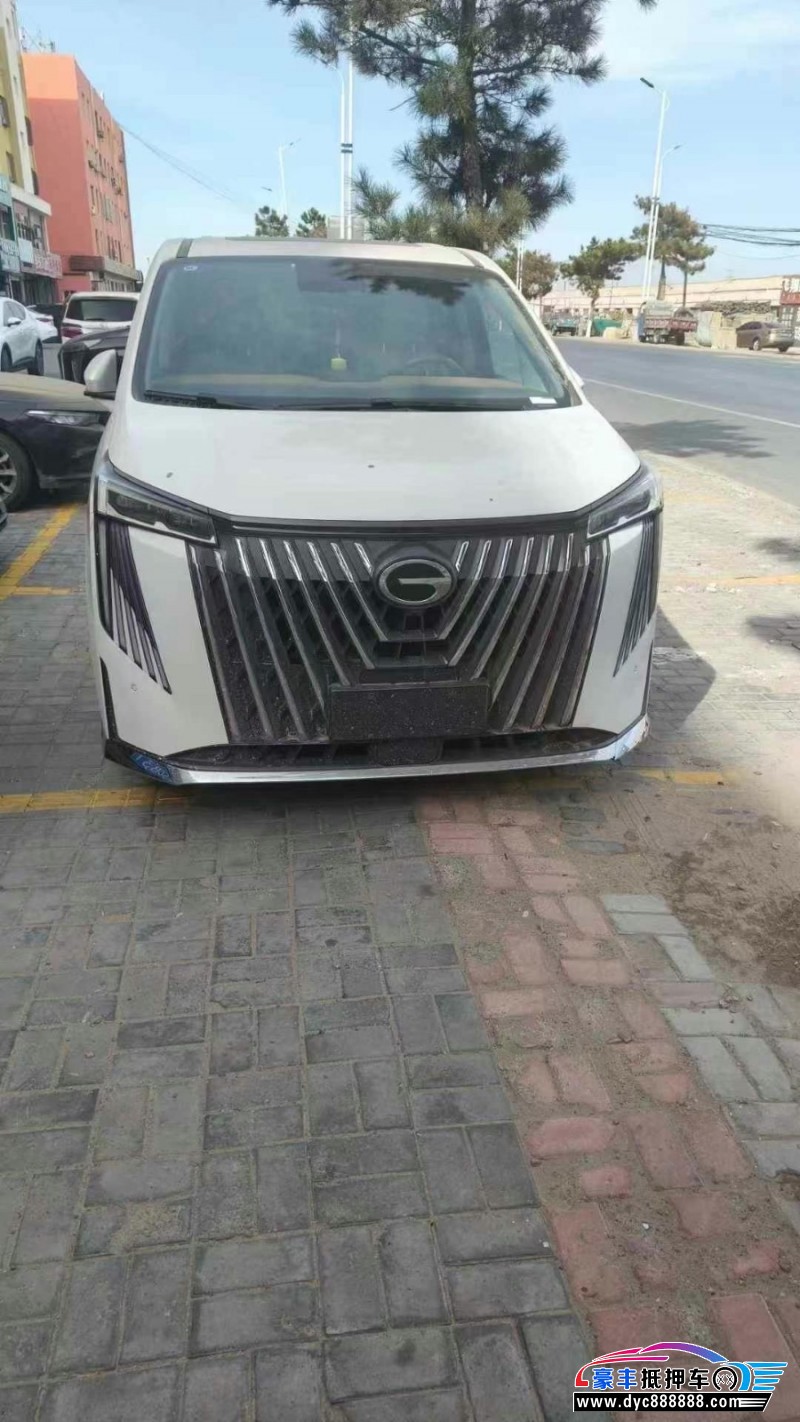 23年传祺M8轿车抵押车出售