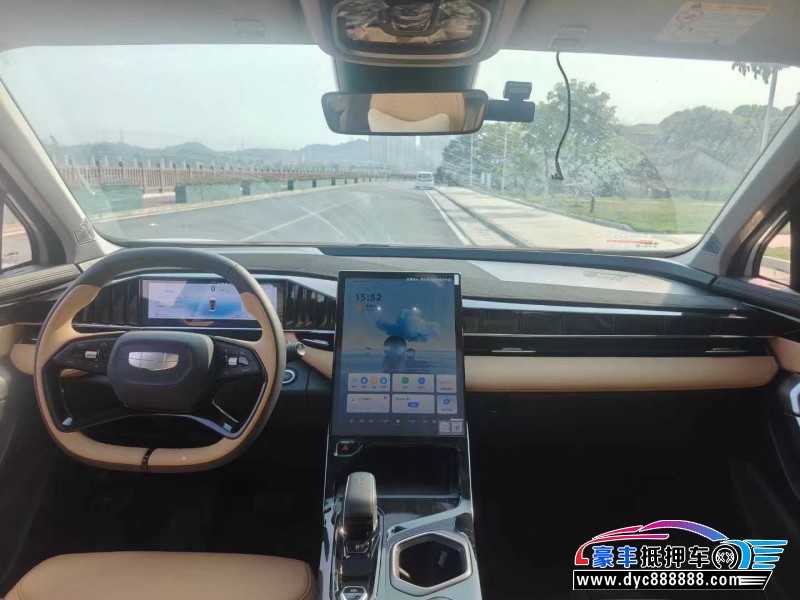 24年吉利博越轿车抵押车出售