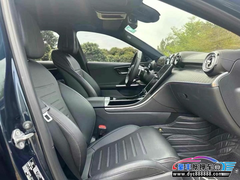 22年奔驰C轿车抵押车出售