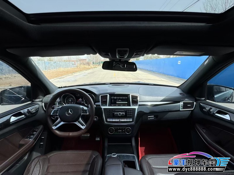 16年奔驰GL级AMG轿车抵押车出售