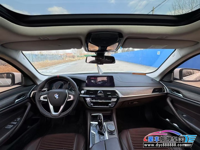 18年宝马5系轿车抵押车出售