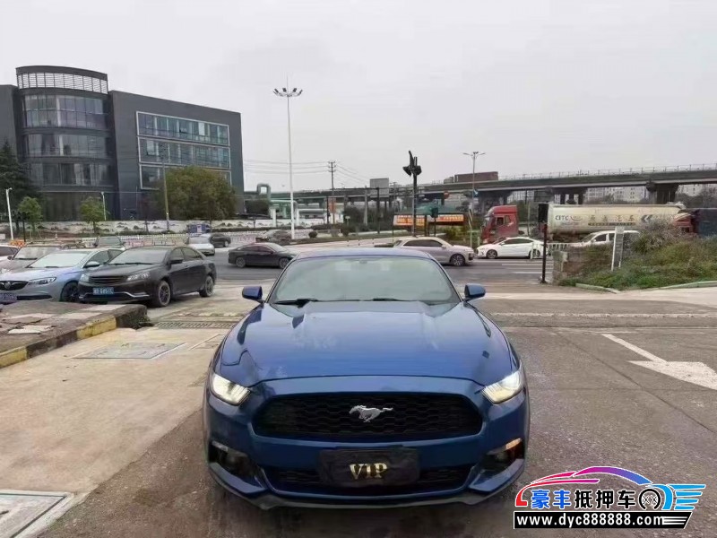 17年福特野马轿车抵押车出售