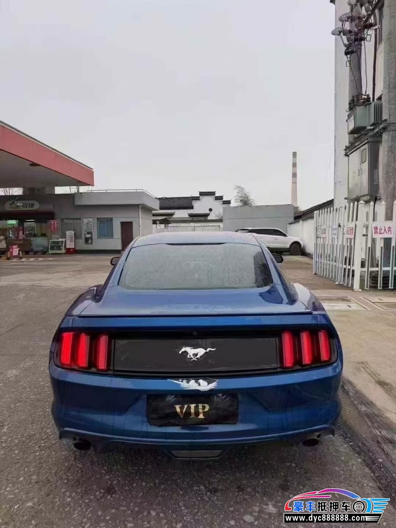 17年福特野马轿车抵押车出售