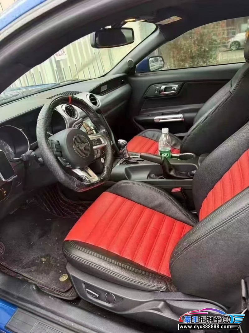 17年福特野马轿车抵押车出售