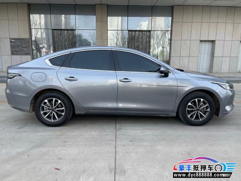 24年比亚迪驱逐舰轿车抵押车出售