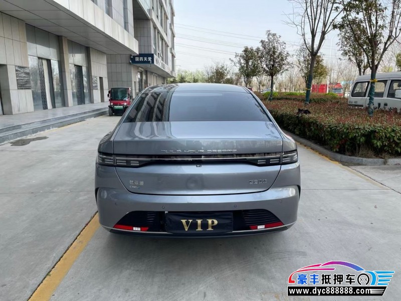 24年比亚迪驱逐舰轿车抵押车出售