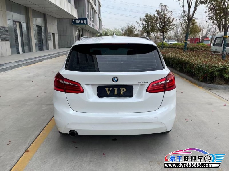 16年宝马2系轿车抵押车出售