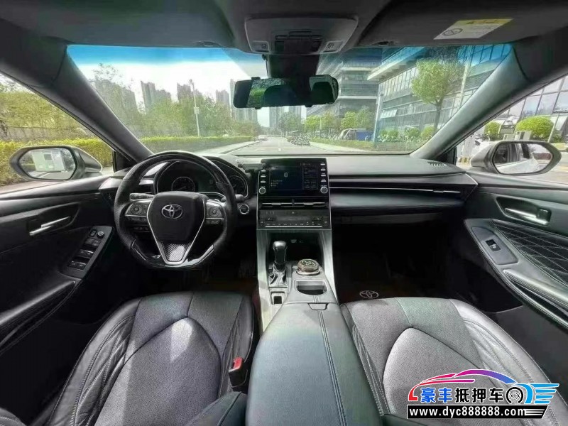 22年丰田亚洲龙轿车抵押车出售