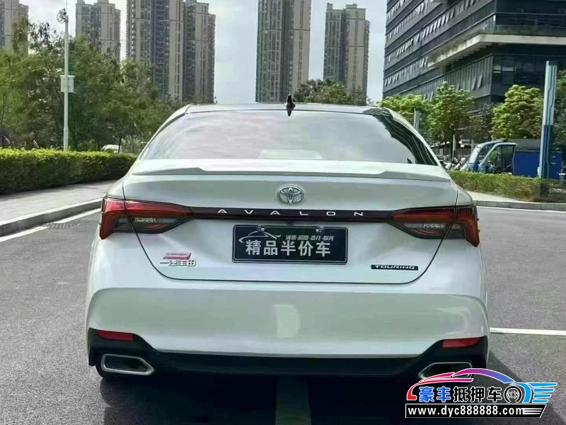 22年丰田亚洲龙轿车抵押车出售