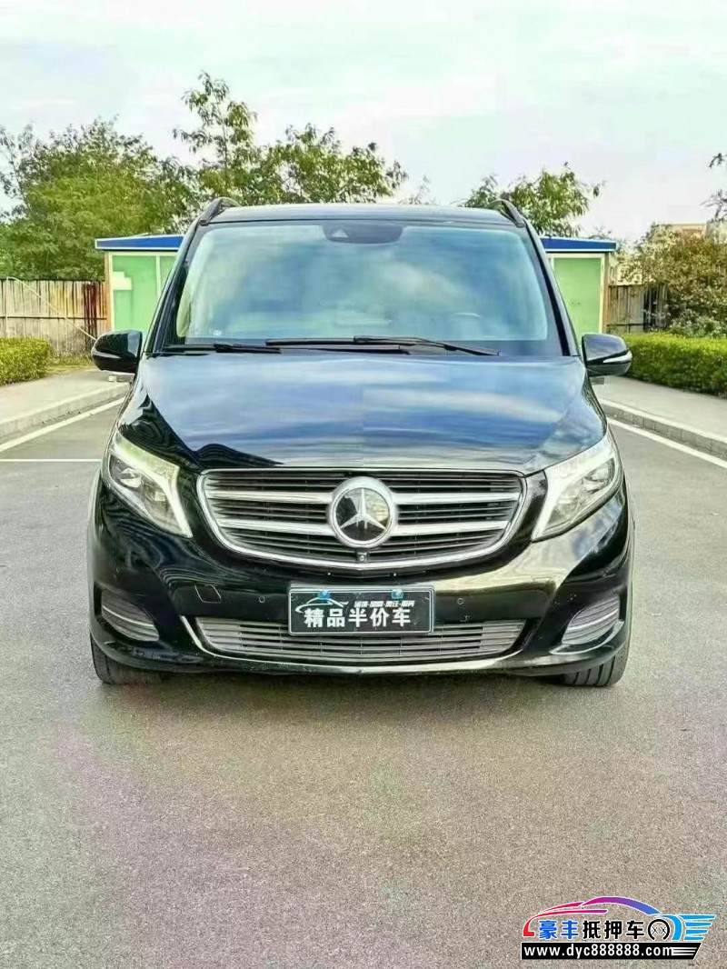 17年奔驰V轿车抵押车出售