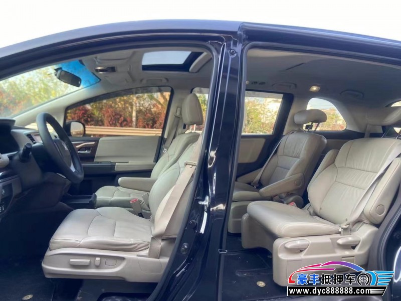 15年本田奥德赛轿车抵押车出售