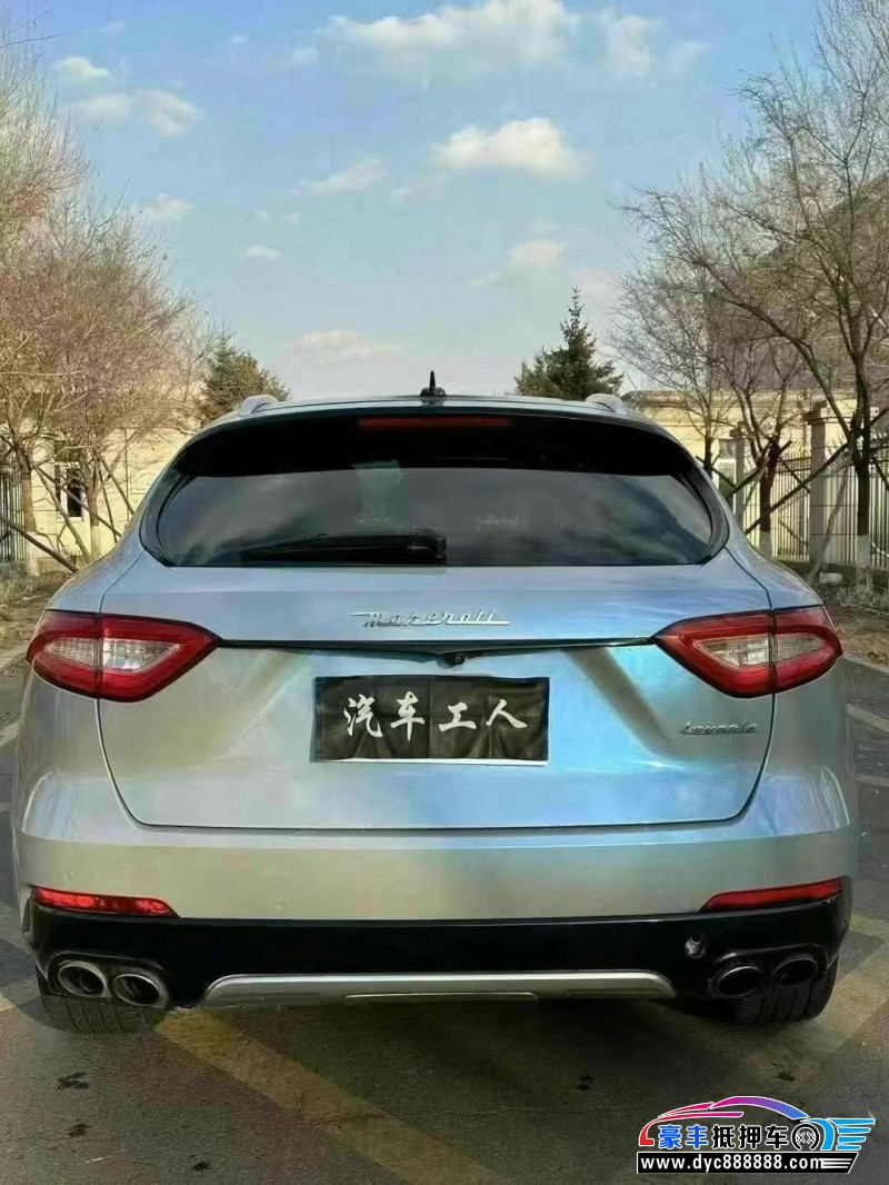 17年玛莎拉蒂Levante轿车抵押车出售