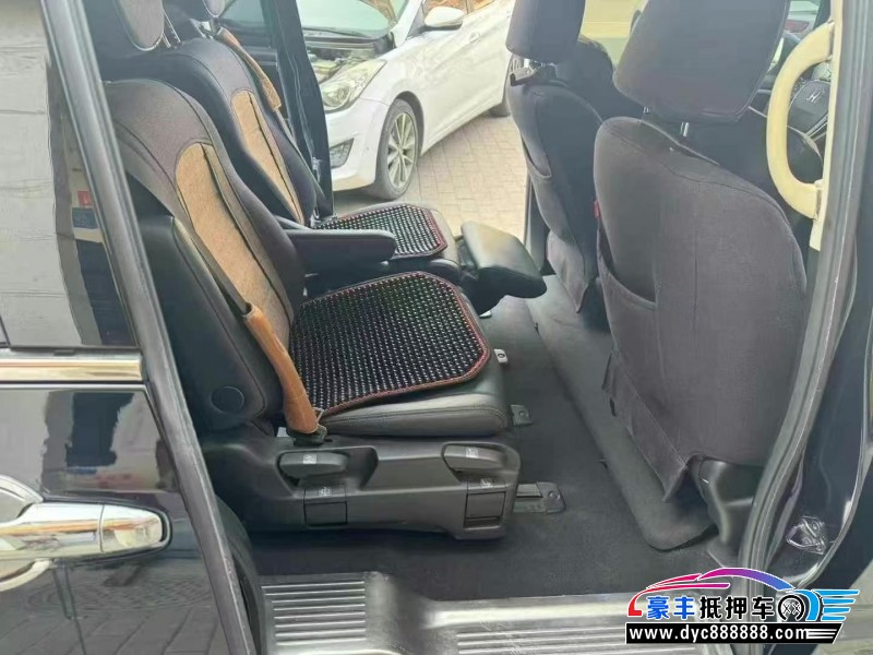 16年本田奥德赛轿车抵押车出售