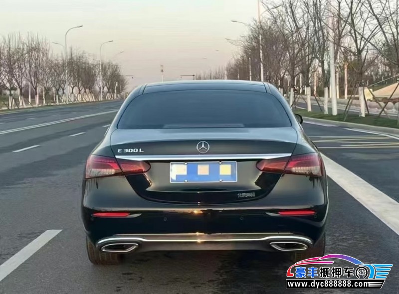 23年奔驰E轿车抵押车出售