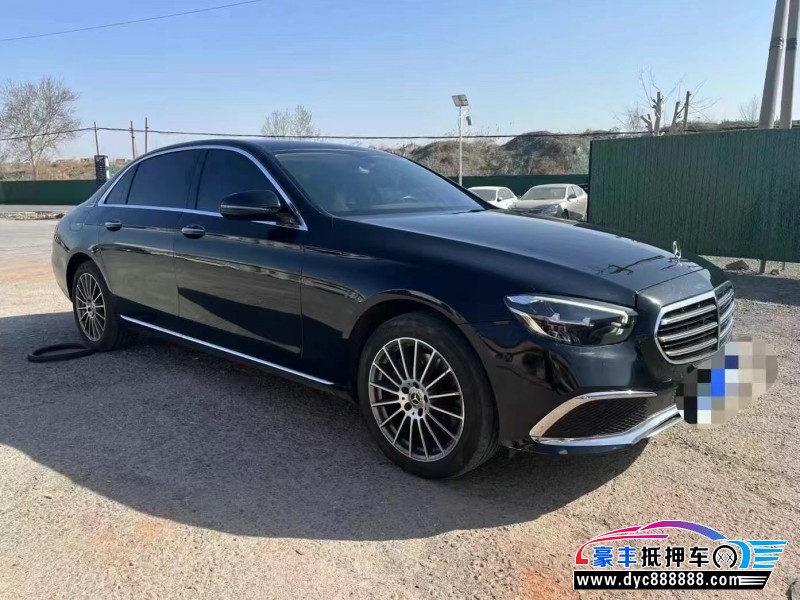 22年奔驰E轿车抵押车出售