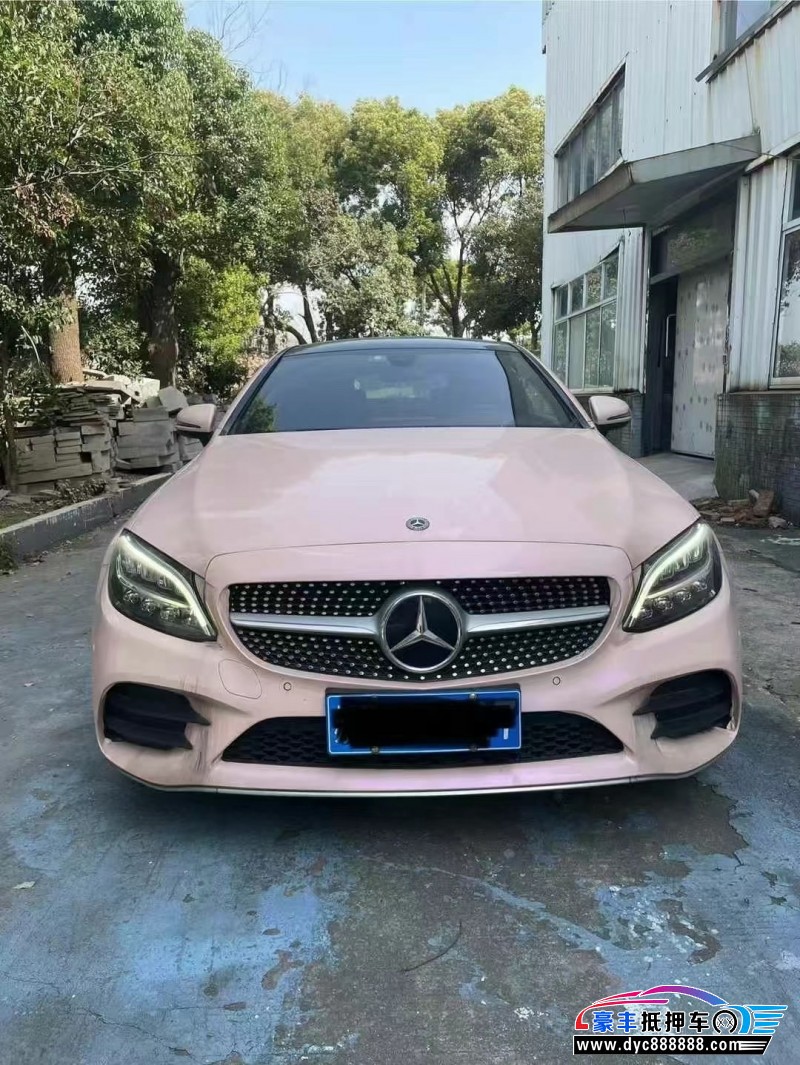 19年奔驰C轿车抵押车出售