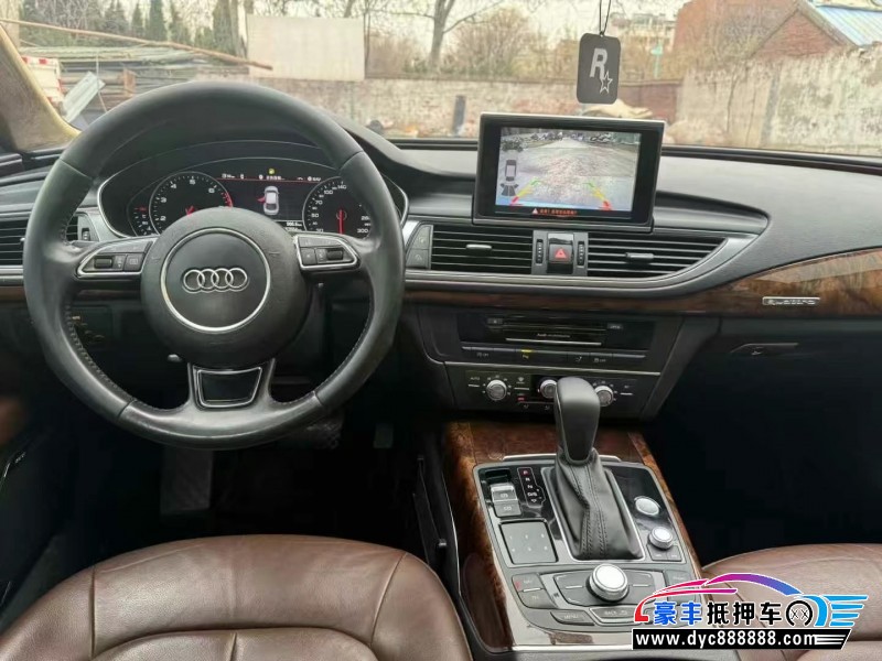 13年奥迪A7轿车抵押车出售