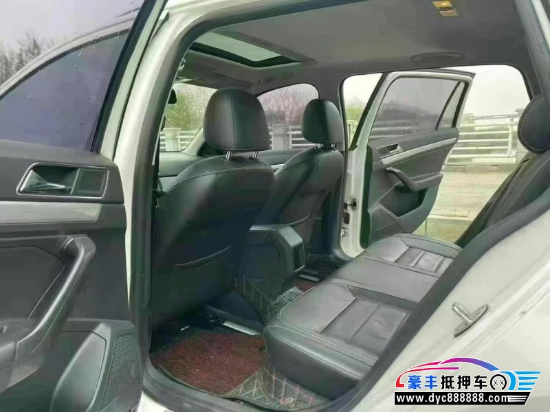 16年大众朗行轿车抵押车出售